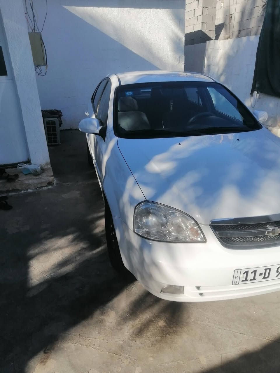 السلام عليكم 
اوبترا ٢٠١١ مال الشركه العامه مكفوله من الضربه والصبغ قليل بس بدوسه مكينه كير صدر تبريد جاهزه باسمي رقم سنويه جديد ٢٠٣٠ مكاني بغداد صليخ *********** السعر ٩٧
