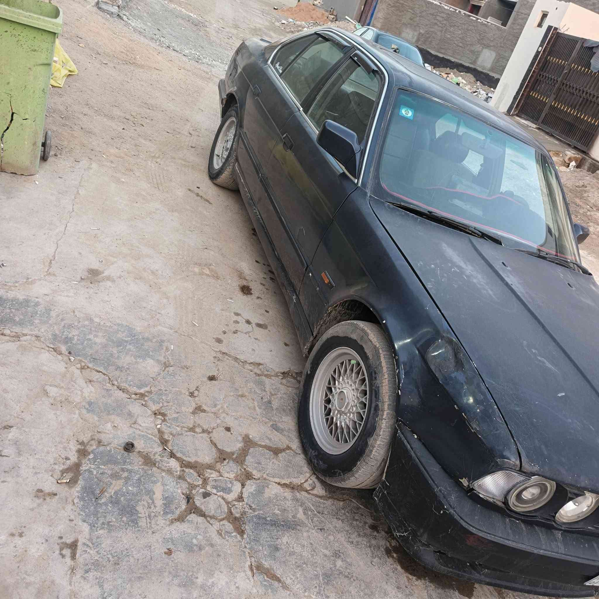 سلام عليكم بئم 535 كير محرك مكفولات رقم بغداد انكليزي تحويل ثاني يوم سياره بيع او مراوس ب مرسيدس حسب لقناعه مكان الفلوجه 
***********
