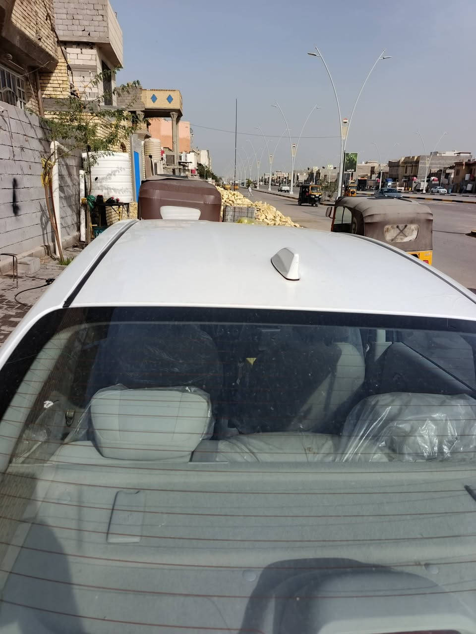 نيسان  صني هندي 24
كفاله عامه لل 29 بسم شركة الاعتماد
السعر 125 *********** مكاني البصرة
