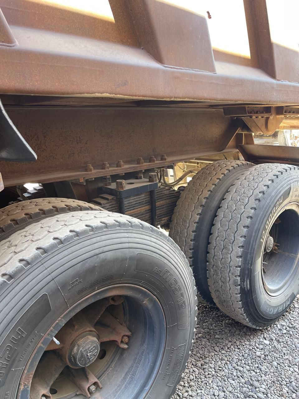 سلام عليكم عربانة لبيع شاصي ١٦ مجموعة براد١٦ تخم تاير جديد عربانة سعر ١٧٠ رقم ***********
