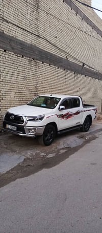 هايلوكس فور ويل • موديل ٢٠٢٢ • ماشي ٩٢ الف