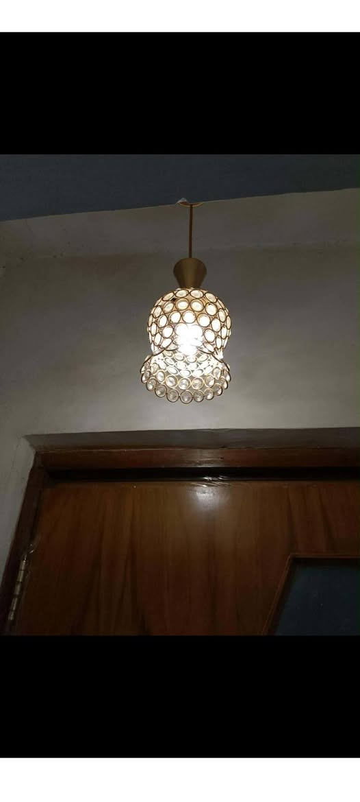 ثريات 2 براكيات 2  وثريه صغيره ومرايه مجموعهن 6 مع المرايه مستخدمات نظيفات كلش سعر 130 عنوان بغداد حي العدل


**إذا كنت صاحب هذا الإعلان وتريد حذفه لأي سبب، رجاءا أرسل رسالة إلى الدعم الفني**