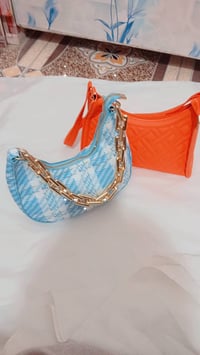 جنط نسائي • اكسسوار شخصي