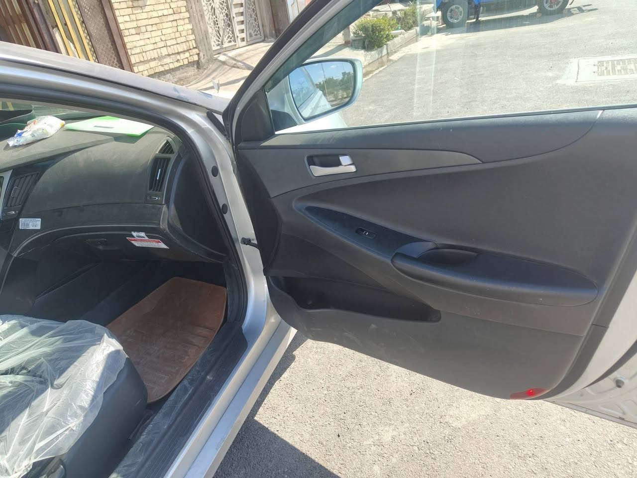 ادوات كصه وحده توام طبق الاصل شرط الحاسبه سياره جديده شخطه مابيها غاز خط واحد غاز فقط كشنات جلد كهرباء تدفها تبريد كشنات سياره جاهزه اي نقص مابيها شرط السعر 40قفل بدون مراوس بيع فقط مكاني بغداد ***********اخوان بس تصال واتساب مويمي
