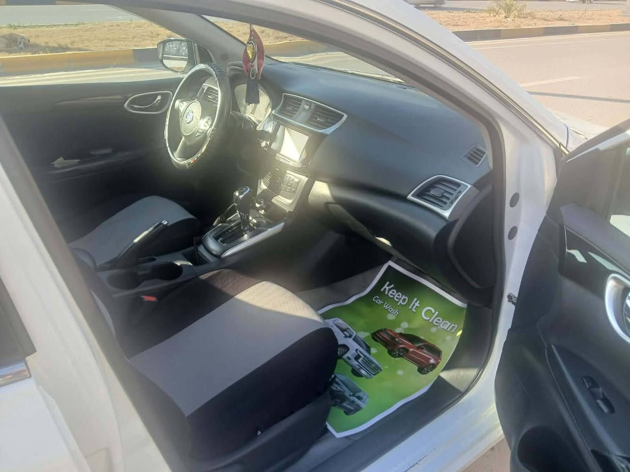 سنترا موديل 2019
مواصفات SV
صبغ. ربع من البنيد و ربع من الجاملغ
بدون ايرباك معوووقيين اخويه تتحول
 بشهر سادس تفك تتحول باسم المشتري حاليا وكاله 
السعر 115 الموقع ديالى بعقوبه 
بيييع او مراووووس 
***********
