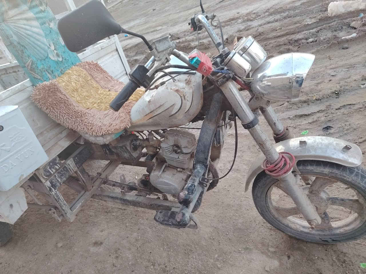 ستوته كلك كهربايات شغاله كلها سلف محرك نضيف ستوته شغل وطلع المكان السماوه قضاء الخضر سعرها ٦٠٠قفل 
وهاذه رقمي ***********
