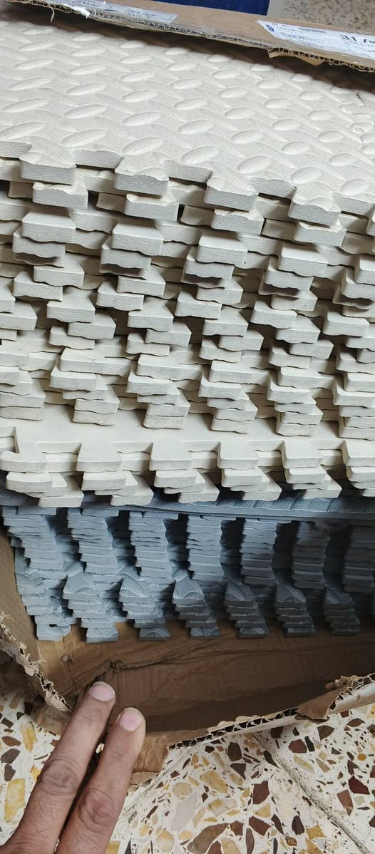متوفر ارضيات مساحة القطعة 30×30


**إذا كنت صاحب هذا الإعلان وتريد حذفه لأي سبب، رجاءا أرسل رسالة إلى الدعم الفني**