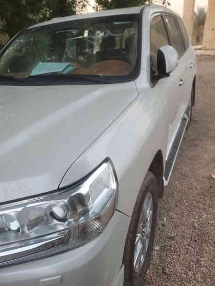 لاندكروز 2016 رقم بغداد الدولي  بسمي  مكفوله كفاله عامه على الفحص صونار موجود فول ماشيه 147 الف السعر 525$ مكان السياره غماس لاستفسار الاتصال على الرقم *********** يوجد  واتساب ايضأ
