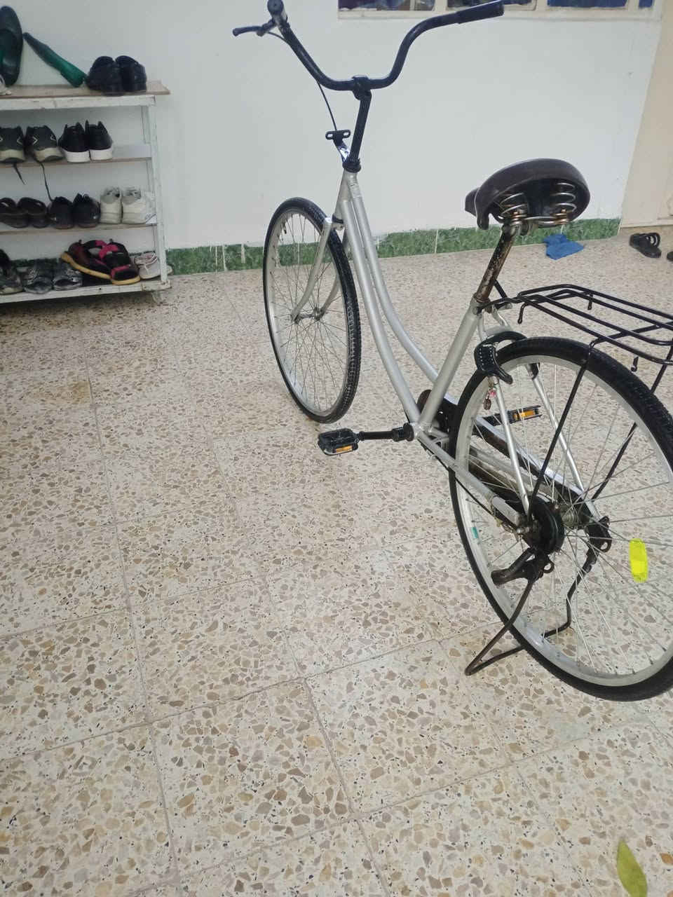 سلام عليكم باسكل للبيع فول نضافه غراضه كامل سعر 65بي مجال مكاني كركوك حي نصر رقمي ***********واتساب
