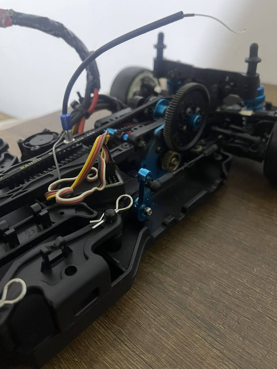 سلام عليكم
شاصي redcat thunder كامل الكترونيات و ريموت ويا، بدون كفر عقل و ماطور برشلس سياره دفع رباعي نظام قايش مستخدم نظيف .


**إذا كنت صاحب هذا الإعلان وتريد حذفه لأي سبب، رجاءا أرسل رسالة إلى الدعم الفني**