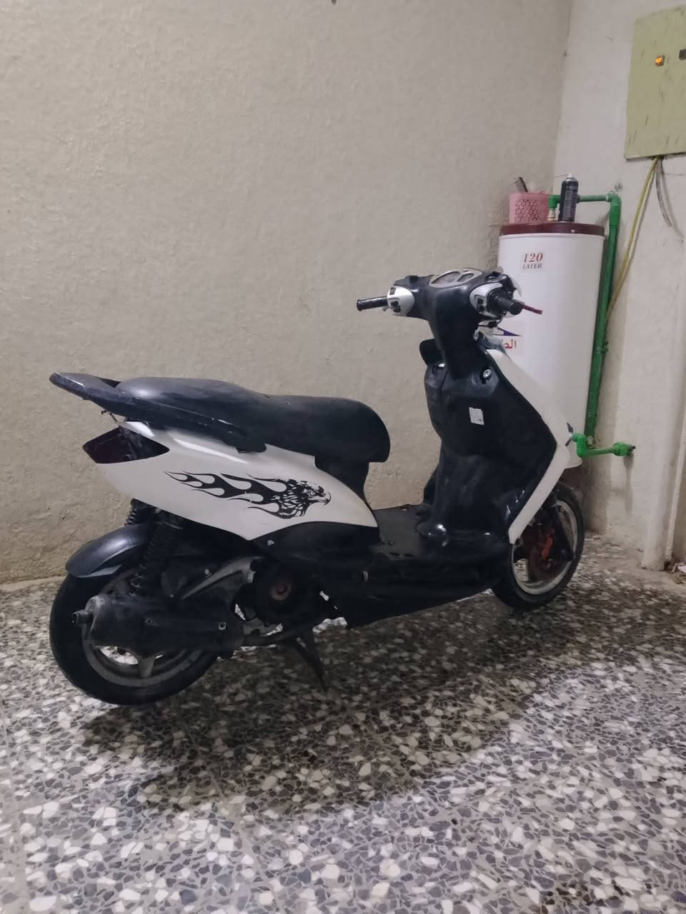 200 وبيهة مجال سكنس نثيه 140  بيهة كلج امامي مكاني بغداد احتاجيت فلوس واريد ابيعهة ضروي ***********
