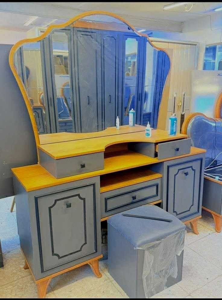 غرفه تركي كانتري الاصلي 9قطع لون مميز نظافه 95💯  واصل شد او نقل


**إذا كنت صاحب هذا الإعلان وتريد حذفه لأي سبب، رجاءا أرسل رسالة إلى الدعم الفني**