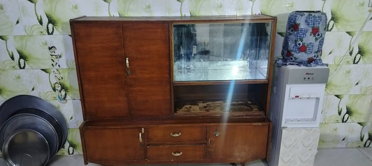 سلام عليكم اغراض بيت نظيفه للبيع طبله جام كبيره سعر 25 ميز خشب صاج عراقي مرتب السعر 35 وبمجال بسيط مكان الحريه استفسار على الخاص


**إذا كنت صاحب هذا الإعلان وتريد حذفه لأي سبب، رجاءا أرسل رسالة إلى الدعم الفني**