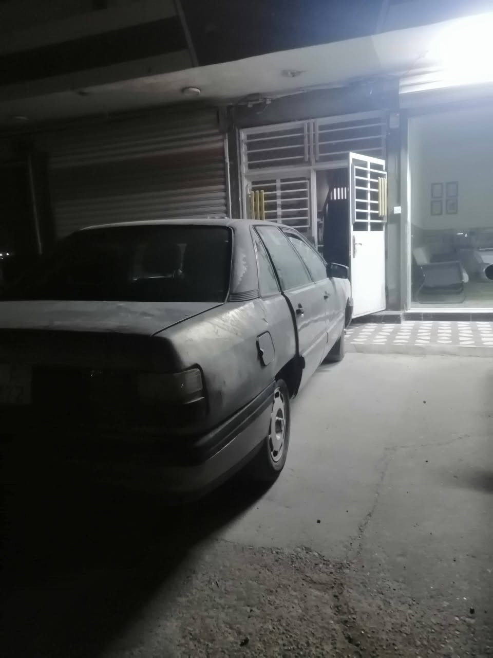 السلام  عليكم اوديموديل ١٩٨٦ رقم انبار دولي كير اوتو سياره شغاله .تمشي مكينه بيه بخار مكانه بغداد ابي غريب الحمدانيه 
السعر ١٣
***********
***********
