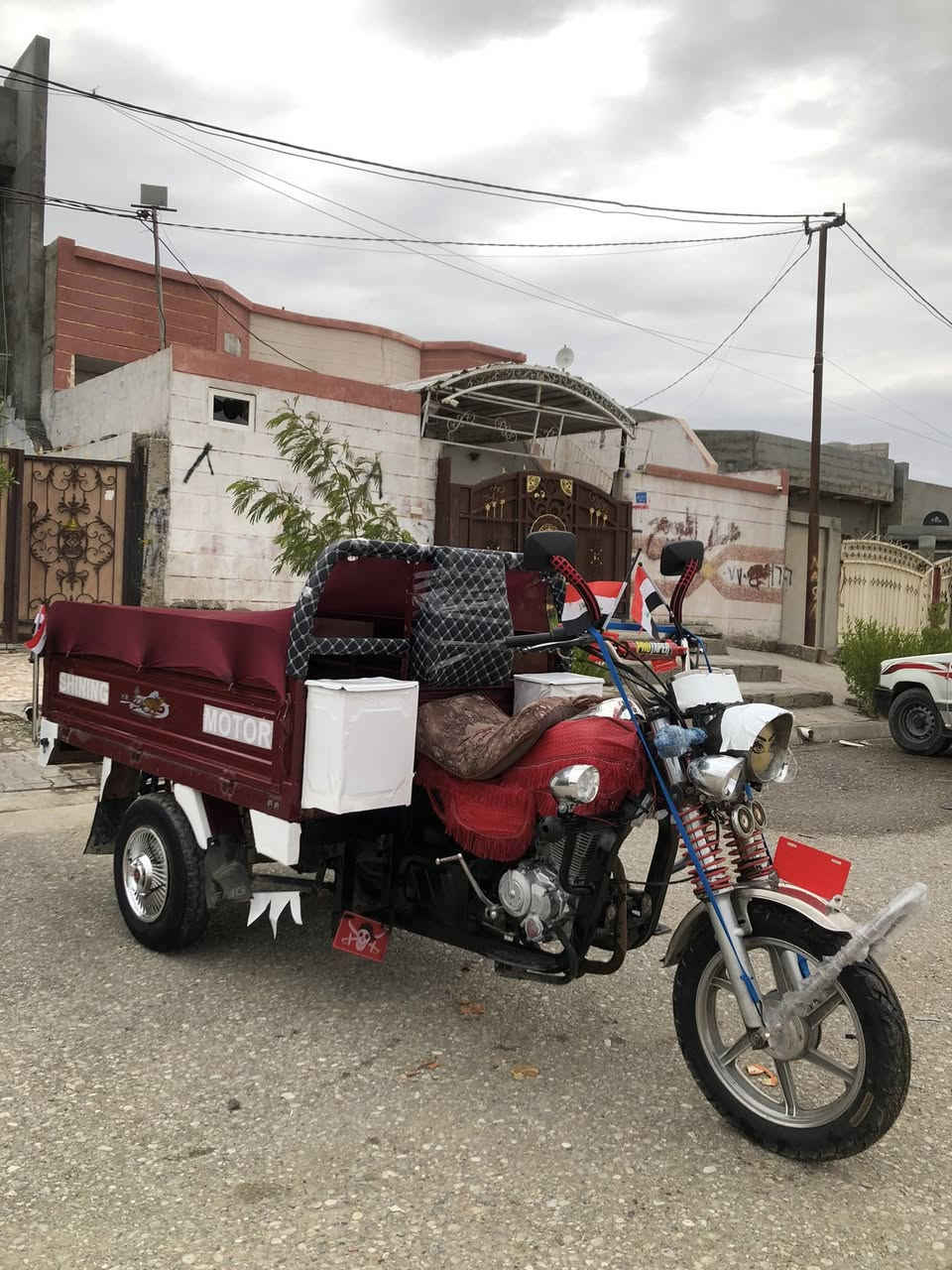 سلام عليكم ستوته للبيع موديل 23محرك مامفتوح اسبير بعدو مانازل شرط قطره صبغ مابيها عل بلاي منفيس اوراق كامل نكره سلف كهربيات كلها شغال نشرات فول طيرات جوبلس 3جديده كلش مكاني كركوك سعره مناسب مليون و 350وبيها مجال رقم موبايل 

‭0787 763 7458‬
