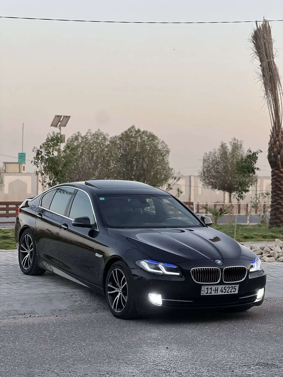 سلام عليكم
للبيع او مراوس 

f10 موديل 2014 وارد امريكي

الحجم 535iسته سلندر تيربو 

مواصفات 

داتا شو 

كشن جلد تدفه 

كشنات كهرباء وذاكره 

فتحه 

جنطه شفط بالرجل 

كير ومكينه وتبريد وكهربائيات كله شرط 

بدون اي مسج اعطال 

سياوه كلش نضيفه 

ماشيه  116 الف ميل

حادث السياره اجتي من امريكا بس دعاميه وهنا صارت بيه طخه بالبنيد وتبدل نفس اللون 

السعر. 192 ورقه 

للتواصل *********** فقط واتساب 

مكان السياره بالنجف
