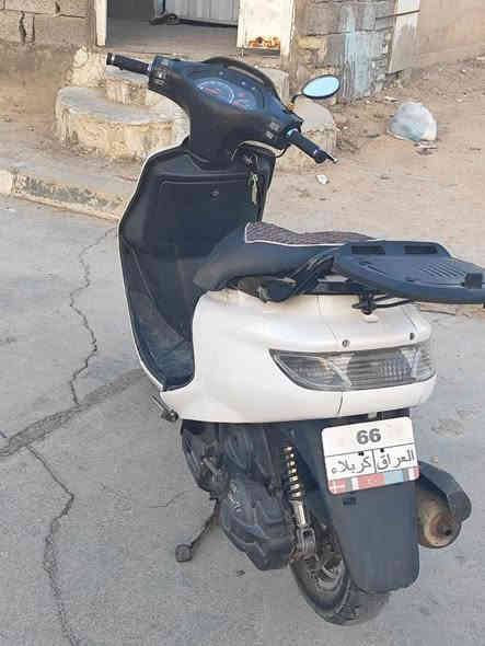 سلام عليكم دراجه فراشه للبيع  الدراجه خير من الله دراجه  محرك حاويه مكاني نجف سعرها 550بيها مجال  مو شراي لا يتعبني ***********
