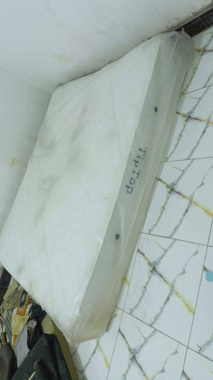 دوشك نفرين للبيع سعر 100


**إذا كنت صاحب هذا الإعلان وتريد حذفه لأي سبب، رجاءا أرسل رسالة إلى الدعم الفني**