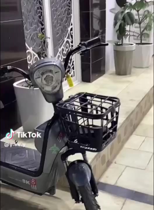 دراجة للبيع في نجف الاشرف
دراجة نضيفة تعال افحص ما عجبتك لا تاخذها 
مستعجعل على بيع الفلوس محتاجهن 
للتواصل/***********

سعر 125 قفلها بدون احراج رجاء
