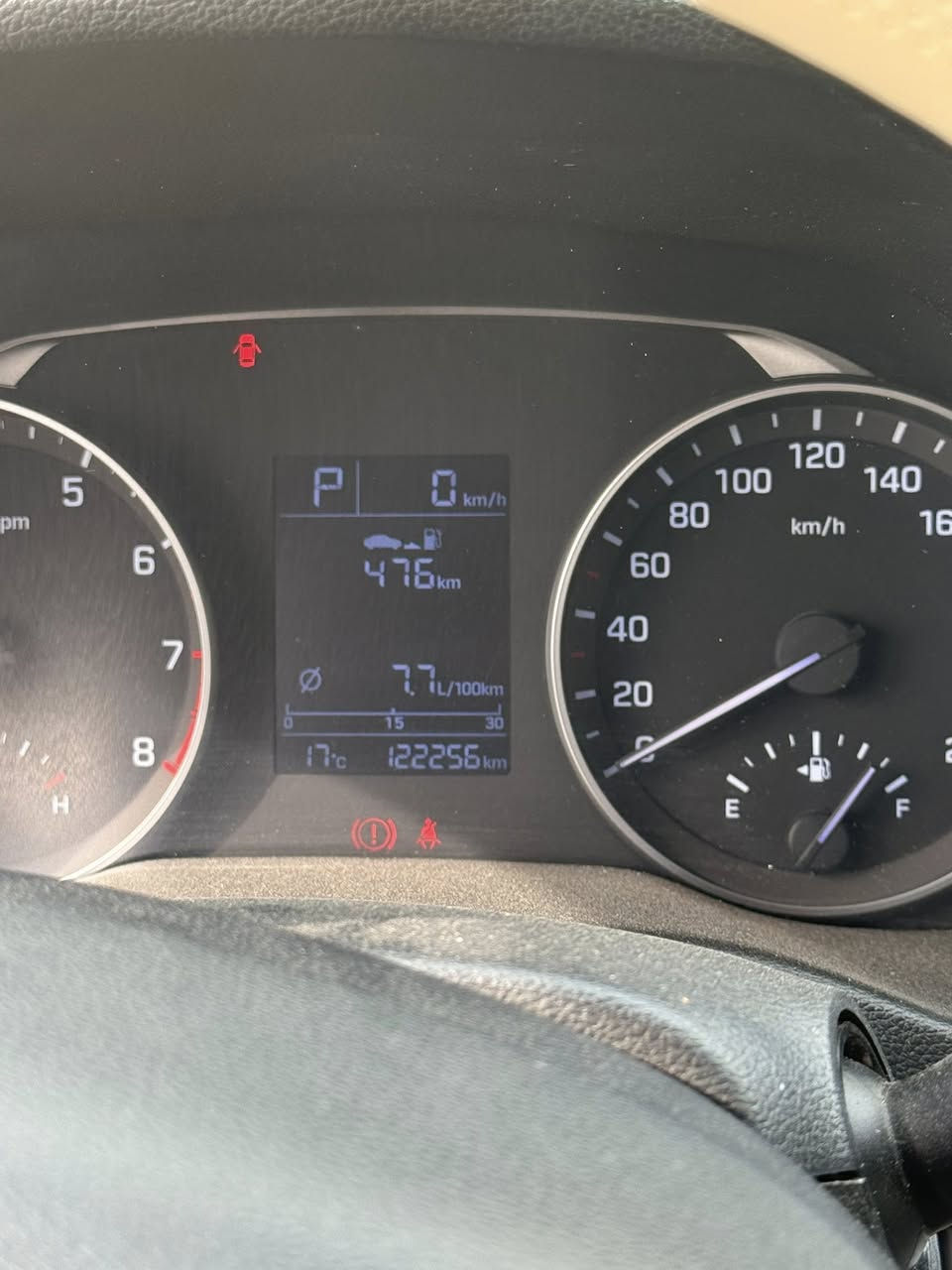 النترا موديل 2018 سوبر رقم أربيل بأسمي مكفولة ماشية 122 ألف السعر 157 وبيها مجال مكاني بغداد / أبي غريب 
***********
***********
