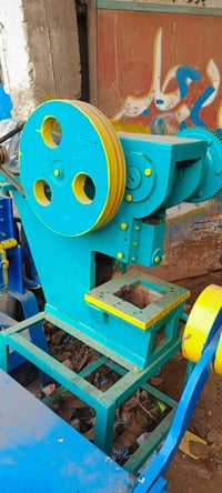 سنتريك حجم 20طن استفسار رقمي 07708840113