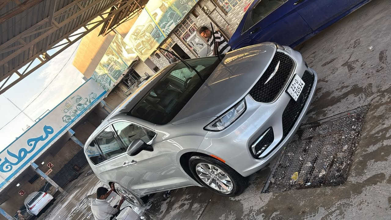 السلام عليكم
للبيع باسفيكا
موديل 2023
محرك 6سلندر
رقم اربيل بسمي تحويل مباشر 
حادثها قبغ صندوك مبدل 
بجم كبس 
صور حادث ب منشور
سيارة جديدة بدون نقص 
سعر 258ورقةوبي مجال 
الاتصال***********
مكاني بغداد يرموك
