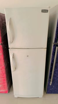 ثلاجه كونكور 20 قدم تجميد ونضافه وضمان 07825571354 اتصال او خاص او وات...