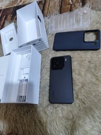 اخوان جهاز شاومي 15 نسخه عالميه 512 كامل الملحقات نضافه عاليه جدا معرو...