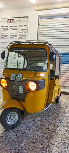 اسلام عليكم بيع  تكتك2022 شهر 9 باجاج رقم وسنويه والوحه نكليزي المكان الناصريه قضاء النصر   رقم الاتصال ***********
