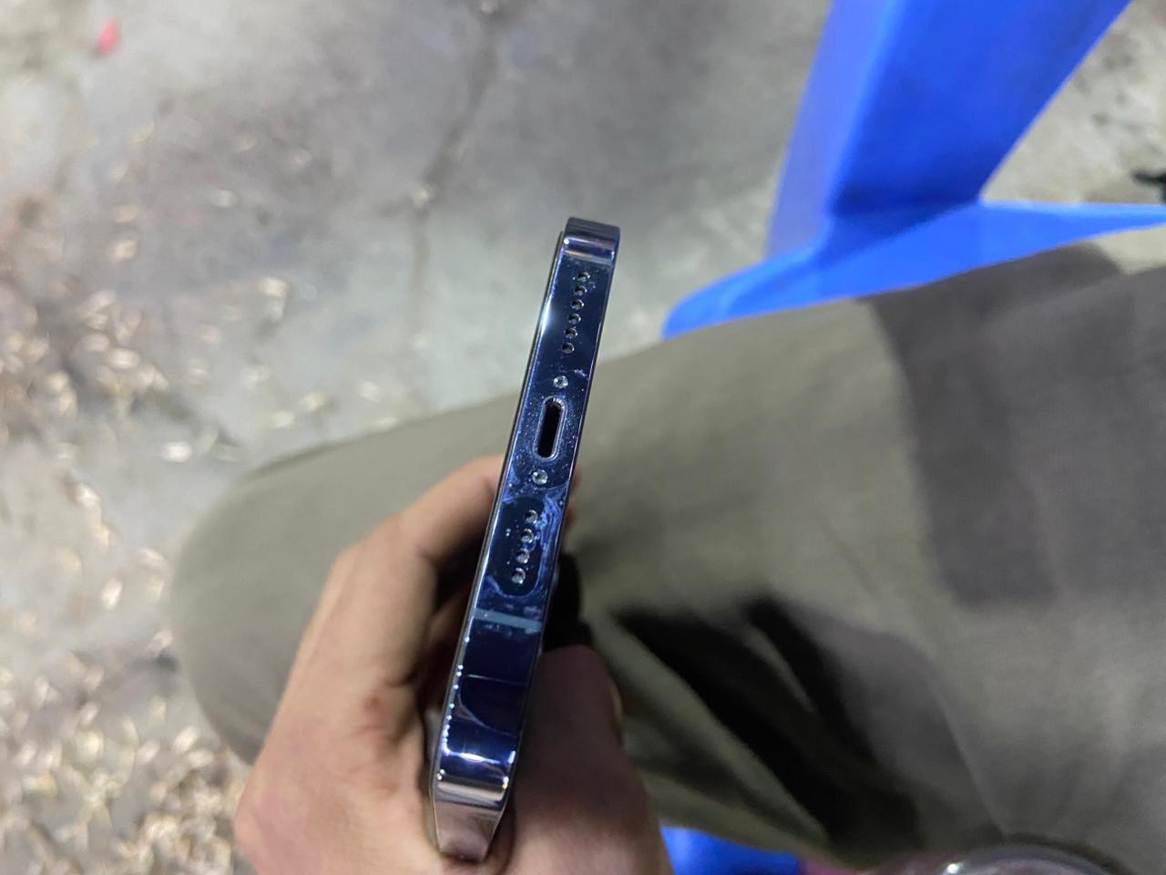 ايفون13برو ماكس شرق اوصط ذكره 256 بطاريه 88 ابلادي ما بدل اي شي بي البيع أو مراوس رقمي ***********
