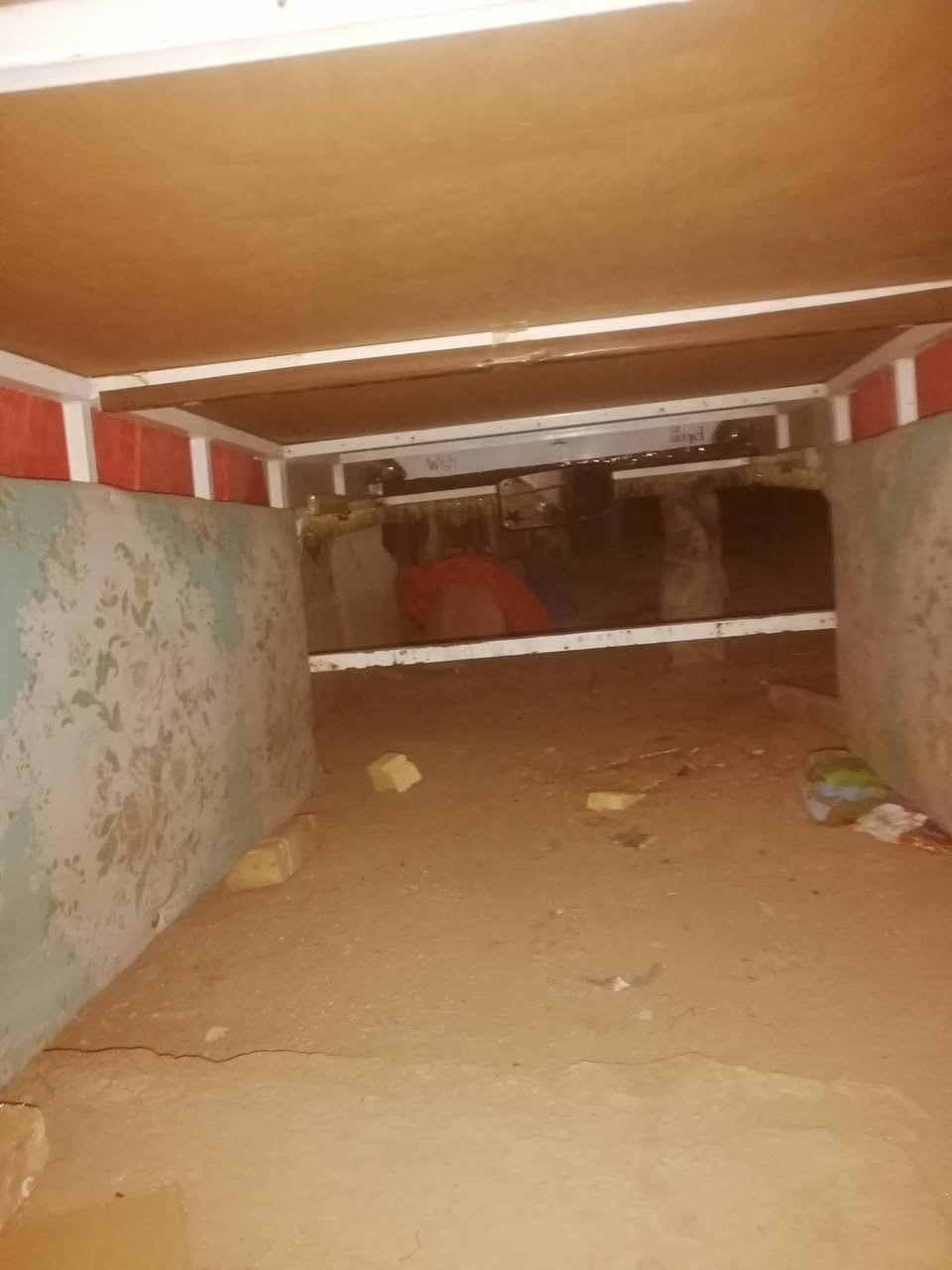 محجر ستوته جمرة للبيع مع باب للمحجر وmp3 ومصطبات وسماعة مخضر ايضا جديدة ليريده يتفضل خاص وسعر مناسب  مكان غماس


**إذا كنت صاحب هذا الإعلان وتريد حذفه لأي سبب، رجاءا أرسل رسالة إلى الدعم الفني**