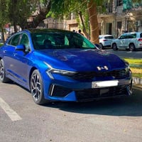 للبيع k5 موديل 2025 فئة EX اعلى فئة مواصفات رقم بغداد ب اسمي امريكي صب...