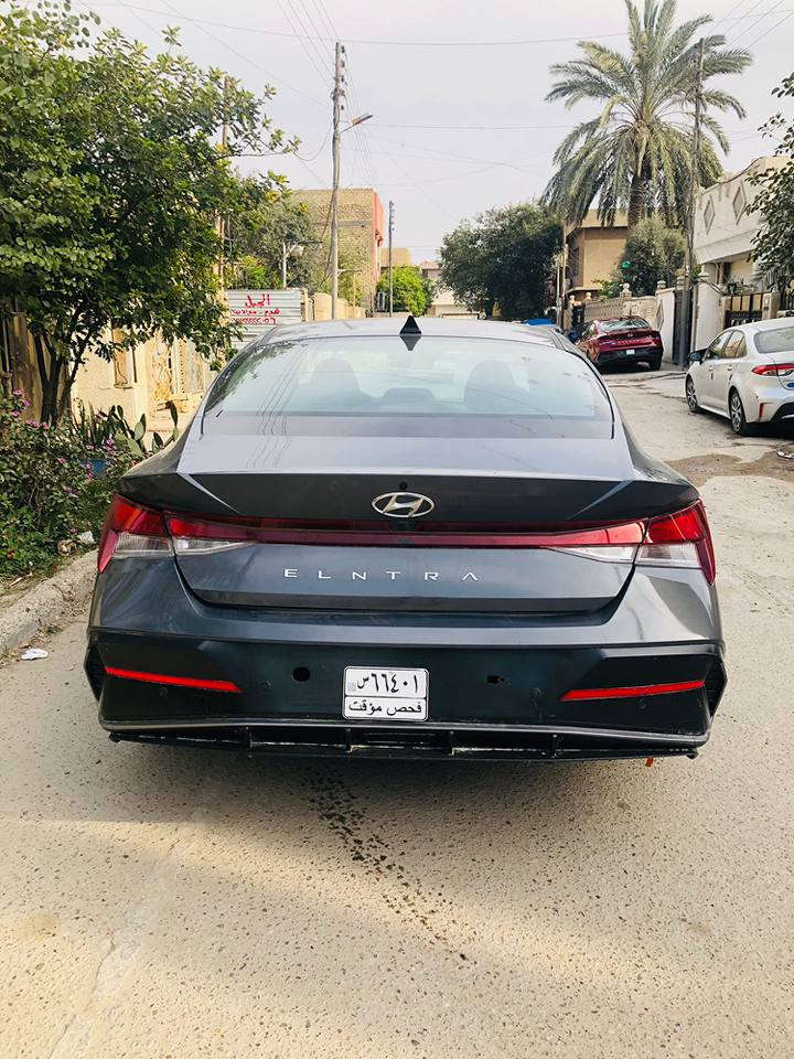 للبيع النترا 2025 وارد محرك  2000 دوش
ماشيه 8 الف 
دخول جديد. بدون رقم 📍
بدون ايرباك بجم كبس
الحادث صندوك خلفي مبدل ومصبوغ  وبيه شويه سحب بلحوض وبيه بارد بجاملغ الخلفي شويه

الموصفات 
تحكم ستيرن جهتين
شاشه دجتل 
كامره
تدفئه كشنات
تدفئه ستيرن
اربع انظمه قياده (نورمل _سمارت_ايكو _سبورت)
رادرات اماميه وخلفيه
توقيف ذاتي 
بصمه 
رجاج ستيرن تحذير 
قياده ذاتيه
تشغيل عن بعد 
تحديد مسار

السعر 154 وبيه مجال بسيط

التلفون *********** بغداد, العراق
