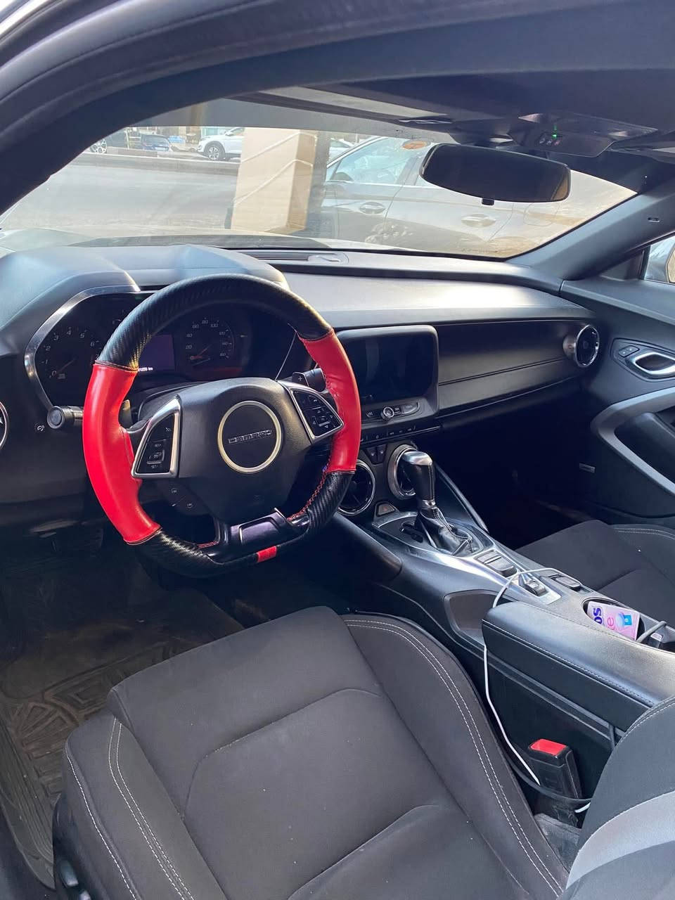 السلا عليكم
ارخص كمارو بلعراق 6 سلندر كير 10 نمر موديل 2019 ماشية 100 كيلو مواصفات ال rs المعروفة 
رقم بغداد الجديد الانكليزي هزة جديد حادثها خفيف مسوي بيها سونار بس راح ادزلك رقم الشاصي وانت شوف بعينك رقم بغداد مكفولة من الحادث القوي والكص وللغد والشاصي بيها طخه امامية انصبغ على اثرها جاملغات امامية وبنيد وبلعراق صار بيها جاملغات خلفية صبغ يعني ابيعلك حزام تكم بدون صبغ قبق الجنطه والابواب والقمارة بدون صبغ كير محرك كفالة مكانها العامرية 
سعرها (115) ورقة فقط ماكو هيج سعر كمارو 6 موديل 2019 
اعيد واكرر شواصي سليمة 
رقم ***********
