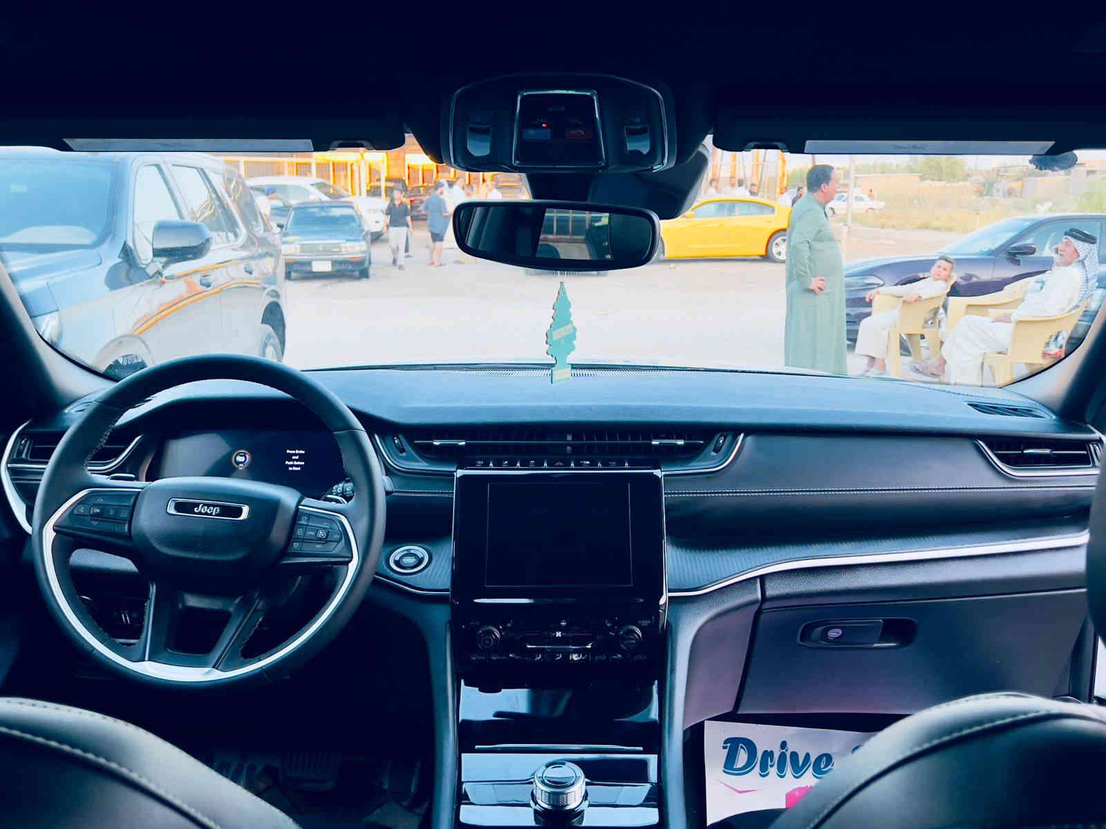 جيب لاريدو 2023 دخول جديد 
بلاك توب
مسافة المقطوعة 14
بدون رقم ترقم جميع المحافضات

حادث كماه موضح بل الصور داخل المنشور 

مواصفات كلش هواي بيه
مثبت سرعة
7 راكب 
خروج عن مسار 
رادار امامي وخلفي 
كامرة خلفية 
شاشة كبيرة وتدعم ابل كار بلي والخراط gbc بلعراق 
نظام سبورت 
مانع انزلاق
مصابيح امامية لد 
بصمة ابواب وتشغيل 
نوافذ اتو 
ستشعار اطارات 
السعر 295 $
📍مكان السيارة ذي قار سوق الشيوخ 
للاستفسار اتصال على الرقم 
***********
*********** ناصرية
