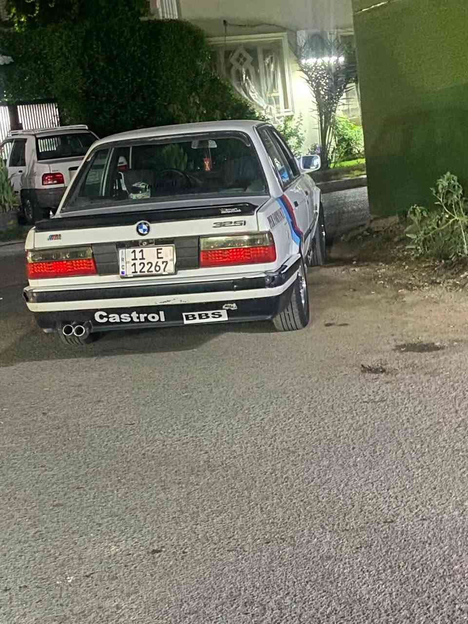سلام عليكم BMW زعره للبيع مديل 1991سياره بسمي تبريد شغال ثلج كهربائيات كلها شغاله
تخم تاير جديد BM001
مكينه ٦سلندر ٢٥مفتوح 

تخم ويل bbs

سنويه لل 27 

تحويل ثاني يوم 

سياره بصمه تشغيل عن بعد جام كهرباء

سعر ٤٨ مكاني بغداد الحريه 

***********
