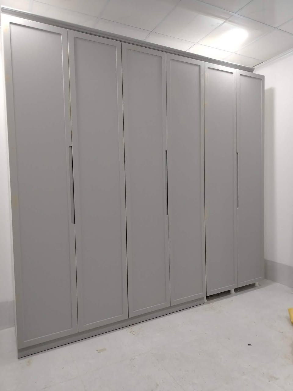 تمام 🔥 هذا أقسى وأقوى نسخة:

مو أي شغل يدخل عمارة جديدة.
إحنا ندخل بمستوى 👌
تفصيل بالملي… تشطيب يفرض هيبته.
اللي يعرف للجودة، يعرف يختار 🔥📩**

إذا تريدها أجرأ وأكثر تحدي حتى تسوي ضجة أكبر، أرفعها درجة بعد.


**إذا كنت صاحب هذا الإعلان وتريد حذفه لأي سبب، رجاءا أرسل رسالة إلى الدعم الفني**