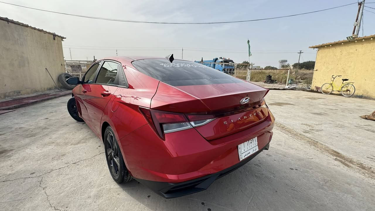 سلام عليكم اخوان النترا للبيع مديل 2023
وارد أمريكي المكينه 2000 دووش 
السياره حادثها جاملغ وربع بنيد 
السعر 158 وبيها مجال بسيط 
السونار مرفق بصور 

فول مواصفات 
عداد المشي 66  الف كيلو 
بصمه تشغيل 
بصمه أبواب 
بصمه صندوق 
تشغيل عن بعد 
رادار امامي وإدرار خلفي ورادار جانبي 
حساسات اطارات 
مثبت سرعه 
3 وضعيات قياده NORMAL—SPORT—SMART
أضويه أماميه LED
نضام ترحيب عند الاقتراب 
نضام قيادة ذاتيه 
مثبت سرعه 
تبريد ثلج 
تدفئه 

بيها هواي مواصفات السياره نضيفه جدا استعمال شخصي 
مكان السياره الناصريه قضاء النصر 
     السعر158 وبيها مجال بسيط //. ***********
