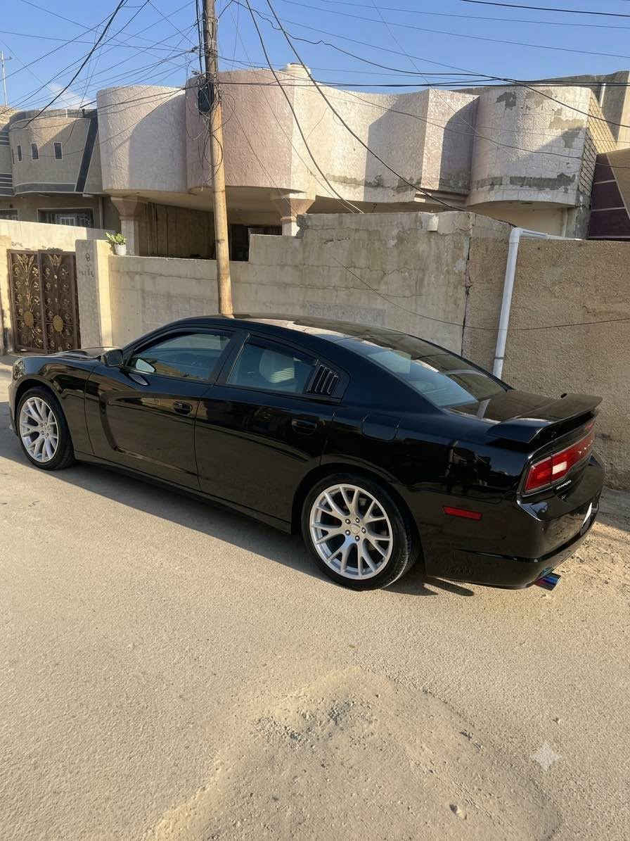 جارجر. 2012  كلين تايتل

مكينة 3600 

كير طيارة 8 نمر 

رقم بغداد بسمي 

سيارة ماشية 187 MI

ويل SRT 20 

شاشة SRT 

لايت زينون 

باقي الموصفات معروفة 

مكاني بغداد 

***********

سعر خاص او تصال وتساب بغداد, العراق
