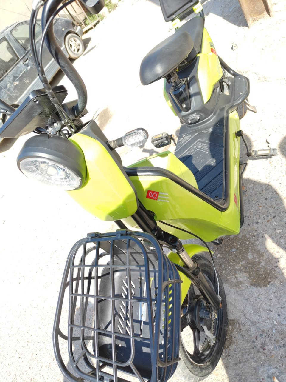 السلام عليكم ورحمة الله وبركاته دراجه شحن حجم ١٤ جديده مامستعمله قليل موديل ٢٠٢٥ كلوب نشره اشاير يمنه يسره بايدر كامل الدراجه نظيفه جدا تجي وتشوفه مكاني الديوانيه حي العصري السعر ٣٠٠ قابل للتفاوض مستعجل عله بيعته الشراي يراسلني خاص


**إذا كنت صاحب هذا الإعلان وتريد حذفه لأي سبب، رجاءا أرسل رسالة إلى الدعم الفني**