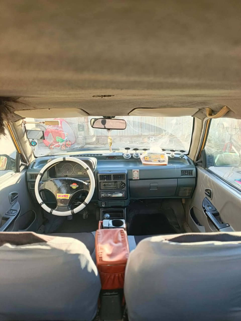 السلام عليكم ،، سيارة سايبا موديل11 السعر 27 ورقة وبيها مجال
كير مكينة مكفولات ،، شواصي نضاف ،،  رقم الماني تحويل ثاني يوم تبريد شغال ،، تخم تاير تخم صدر جديد ،،  كهربائيات كله شغاله ، غرامة مصفرة ،، سيارة جاهزة من كلشي  ،، ناعمة  ، ،، سياره مكفولة من الضربه السعر ، 
العنوان الزعفرانية مامتواجد على فيس الرقم *********** بغداد, العراق
