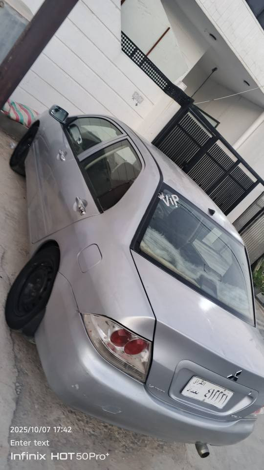 سلام علیکم ، لانسەر مۆدێڵ 2011 ئۆتۆماتیک مەکینە گەورەی مەرغوب خەلیجی ..
سەنەوی و حاسیبە بەشەرت، بەشەرتی کۆمپوتەر..
جام کارەبایی و تەبرید لەسەر سویچ، دەعمی قورسی نییە و ئێرباگی نەتەقیوە ،بۆیاخی سەقفی کاڵبووتەوە ، سەیارەیەکە تابڵێی توند و تۆڵە و بێ عەیبە، بە هەموو جۆرێک دژە فیتەرە الحمداللە ، ماڵی خۆمە و زۆر بەخێرە ماشاءاللە..
نرخی 60 و معامەلە، ساڵێکە لای خۆمە زۆر زیاترم پێی داوە، هەموو گیانی بەشەرتە. .
نامە بنێرن یان تێل بکەن بۆ 
***********
*********** السليمانية, العراق
