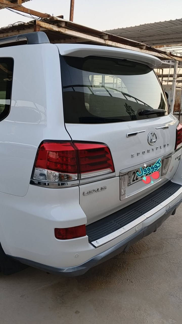 لكزز Lx 570 سبورت بلص
مويل 2009
رقم شمالي 
سعر مناسب 
الملاحظات بارد الجاملغ الامامي عكس السائق 
للسعر وتفاصيل أكثر 
اتصل ***********
