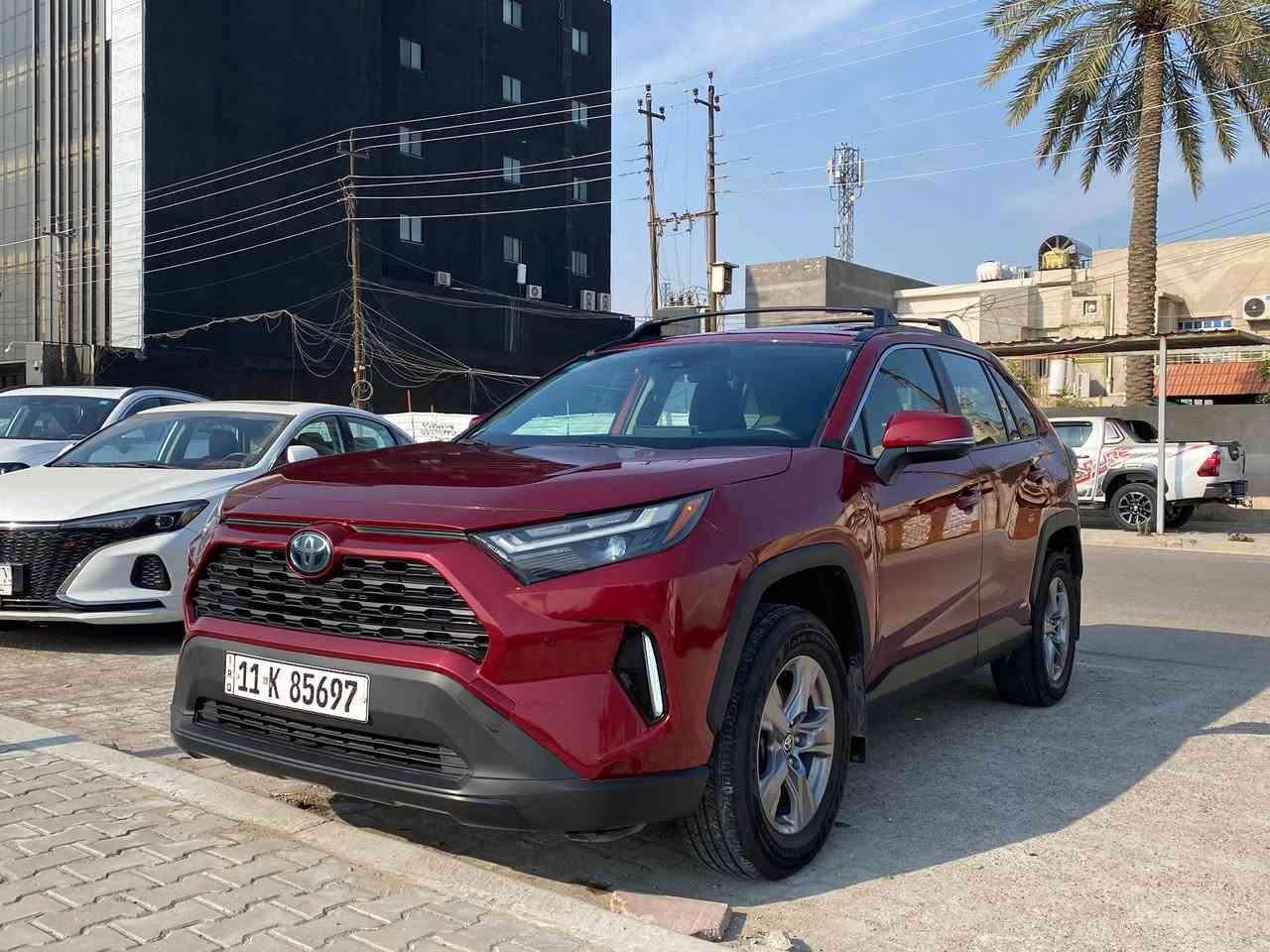 السلام عليكم 

‏Toyota RAV4 2023 XLE 

السعر 225$

تويوتا راف فور XLE  هايبرد
موديل 2023
ماشية 18 الف   

الحادث بنيد مبدل و مصبوغ تكحيل خشم جاملغ ايسر و ايمن

حجم المحرك 4 سلندر 
المواصفات :
بصمة ابواب
بصمة تشغيل
الشاشة الجبيره 
تحديد مسار 
رادار أمامي(تحديد مسار)
رادار جانبي (نقاط عمياء) على المري 
رادار خلفي(التحذير من الاصطدام)
تحكم وضعيات القيادة Drive Modes 
ابل كار بلي بلوتوث بدون وياير
اوتو ستارت (Auto start)
اوتو ستوب(Auto Stop)
هاند بريك بصمة
اوتو هولد(Auto Hold) 
تحكم وضعيات القيادة,ECO,NORMAL,SPORT  
مانع انزلاق 
تحكمات استيرن 
وبقية المواصفات المعروفة

سعر: 225  

 للاستفسار
مكان بغداد حي جامعه

***********
