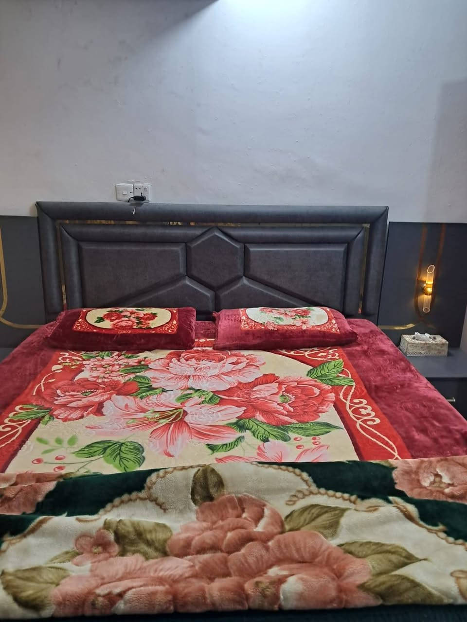 غرفه تركيه للبيع عشر قطع جديده قبل 6 اشهر اشتريناهه بمليون و600 ابيعهه ب800 وبيهه  مجال مكاني زعفرانيه


**إذا كنت صاحب هذا الإعلان وتريد حذفه لأي سبب، رجاءا أرسل رسالة إلى الدعم الفني**