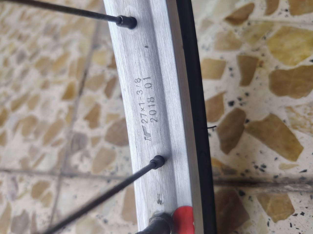 سلام عليكم باسكل بناتي حجم 27 مال رنبه مختم مديل 2018 سعر 85 وبي مجال بكاني بغداد الشعب
الاستفسار *********** متواجد واساب
