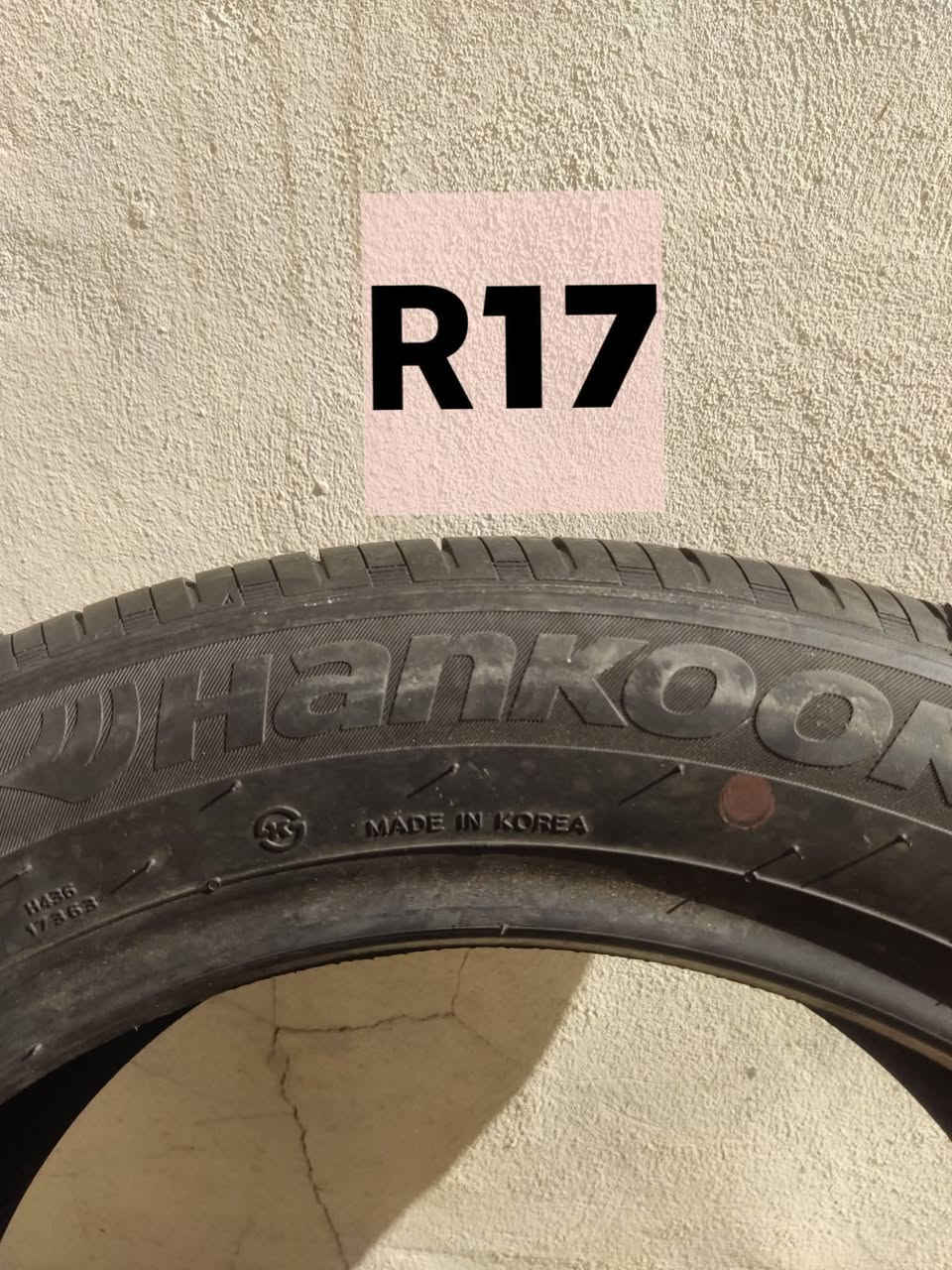 من رخصت الادمن
سلام عليكم 
اطارات مختلفه للبيع
١- تك تاير 225/50R17 هانكوك كوري ب 75 الف انتاج ٢٤٣٦
مكاني الدورة مهدية٢ 
علما اني مكلف بالنشر ولايوجد مسنجر فقط الاتصال او واتس على الرقم ***********
