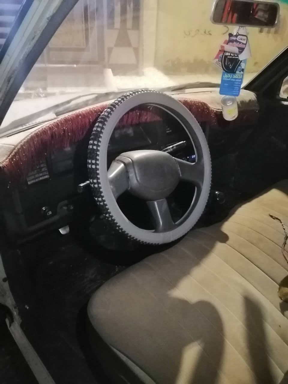 السلام عليكم بيكم موديل 96 نينوى ألماني شرط الوكاله والتحويل مكينه شرط كير شرط بس حار الضرر جاملغ المامي والباب بخ  بيها ملاحضات شاصي شرط كاربون بنزين سنويه 2026 السعر ٦٥ وبي مجال استفسارالسلام ***********
