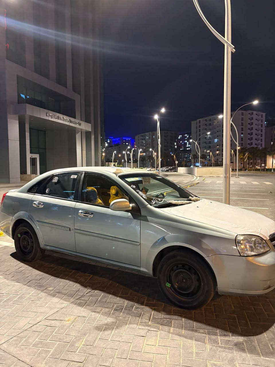 ئۆپتڕا۲٠۱۲پێشو/پشت جەمپی زۆر خەفیفی هەیە جام کارەبایی وشاشە ئیپاد تازە کلاج وعەینە گۆڕایە،سەیارەکە بێ مەسروفە و نۆ وەرەقە غرمەی لەسەرە پاشمعامەلە وردەگریەوە.*********** أربيل, العراق
