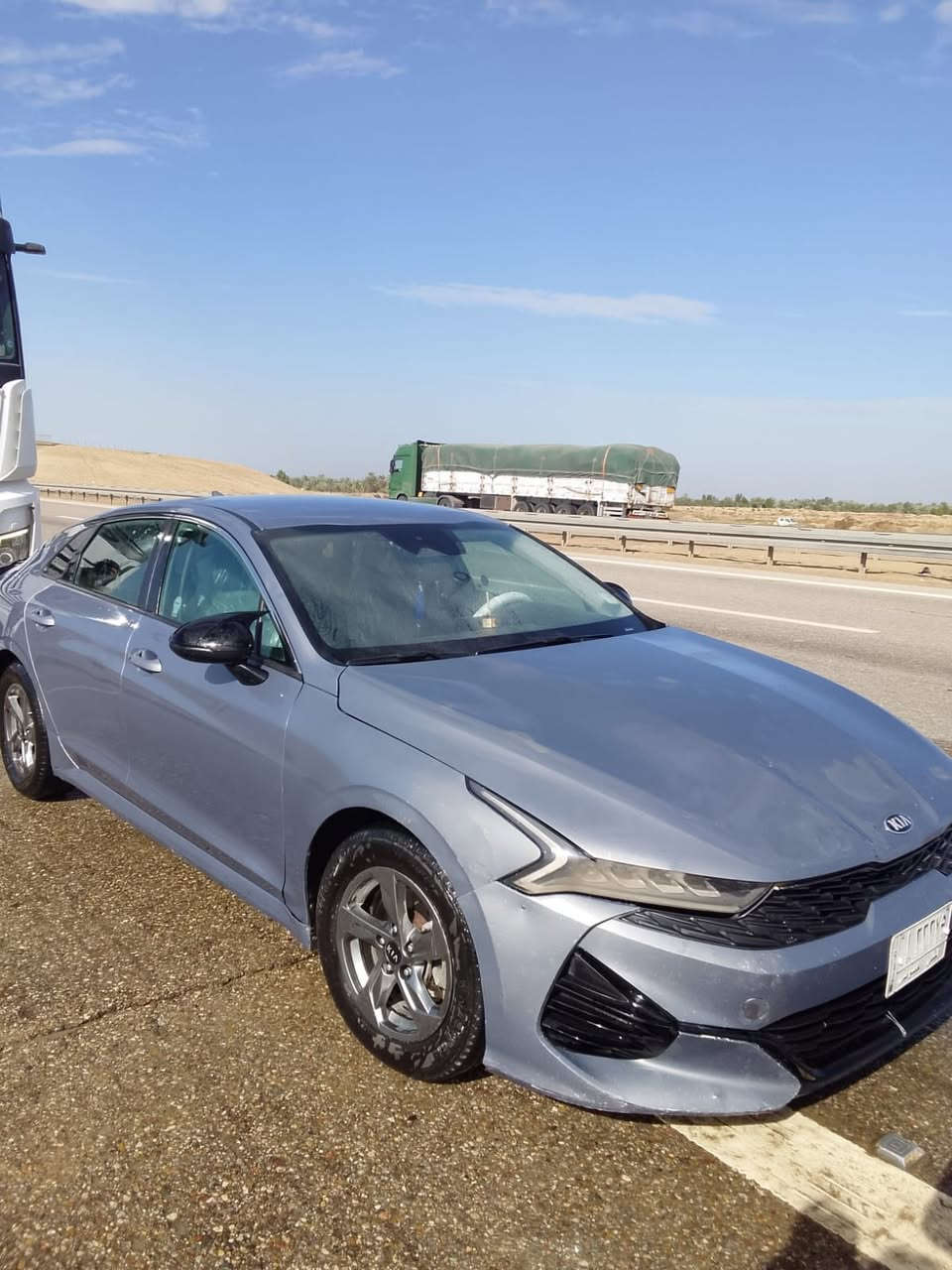 السلام عليكم
سياره كي فايف موديل 21 وارد امريكي ضربه بجم مكينه تيربو سياره معوقين سنويه 27 حساسات خلفي وامامي سياره جاهزه السعر140بيها مجال الطيبين الرقم***********
